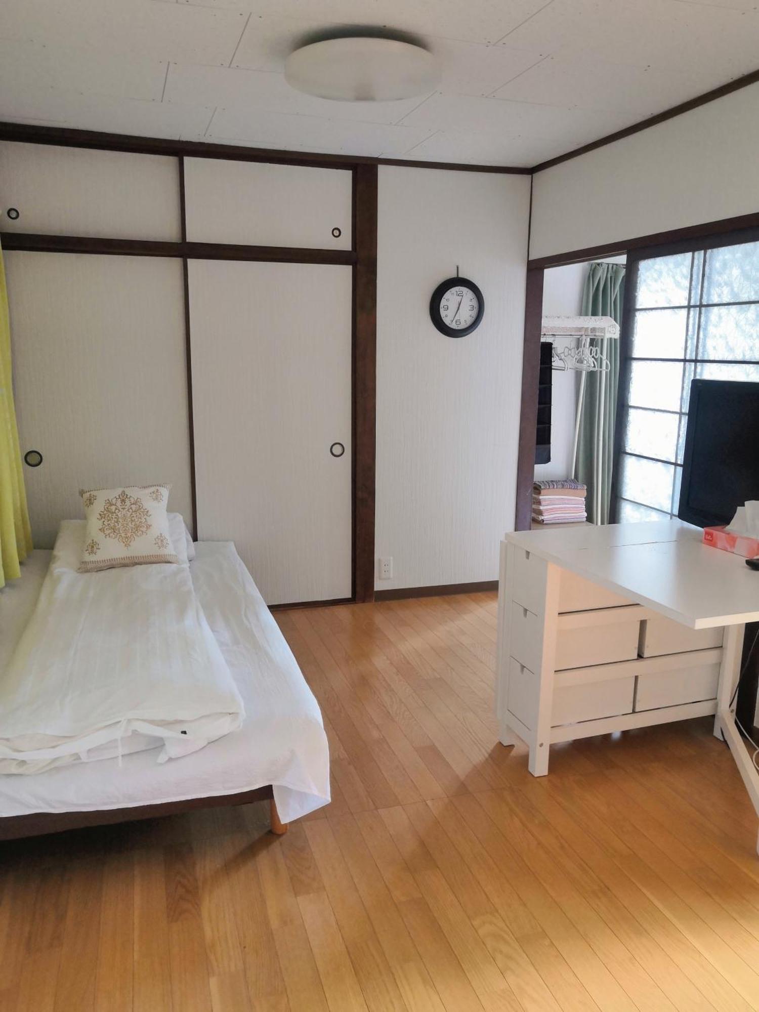 Appart hôtel Nippori Nishi-tengachaya Guesthouse西天下茶屋アパートメント Ōsaka