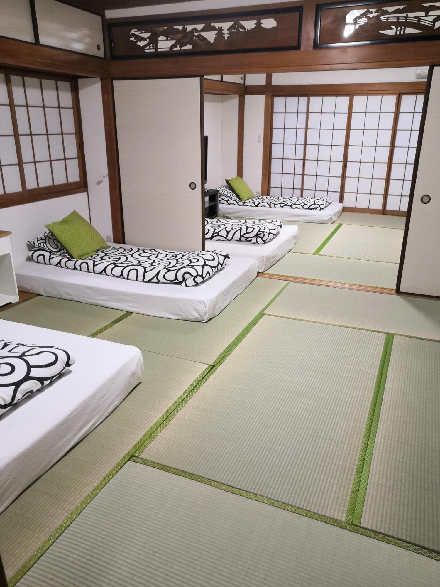 Appart hôtel Nippori Nishi-tengachaya Guesthouse西天下茶屋アパートメント Ōsaka