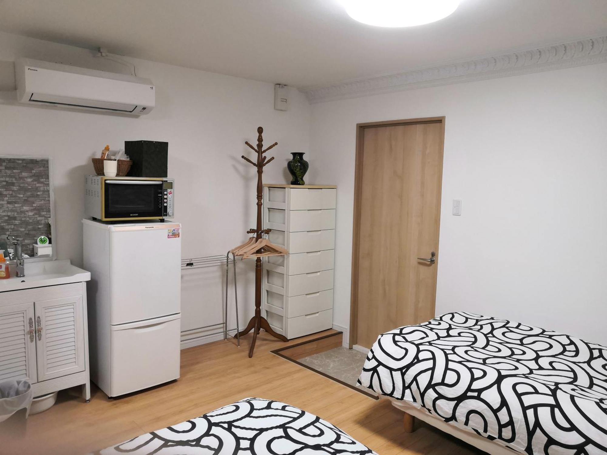 Nippori Nishi-tengachaya Guesthouse西天下茶屋アパートメント Appart hôtel Ōsaka