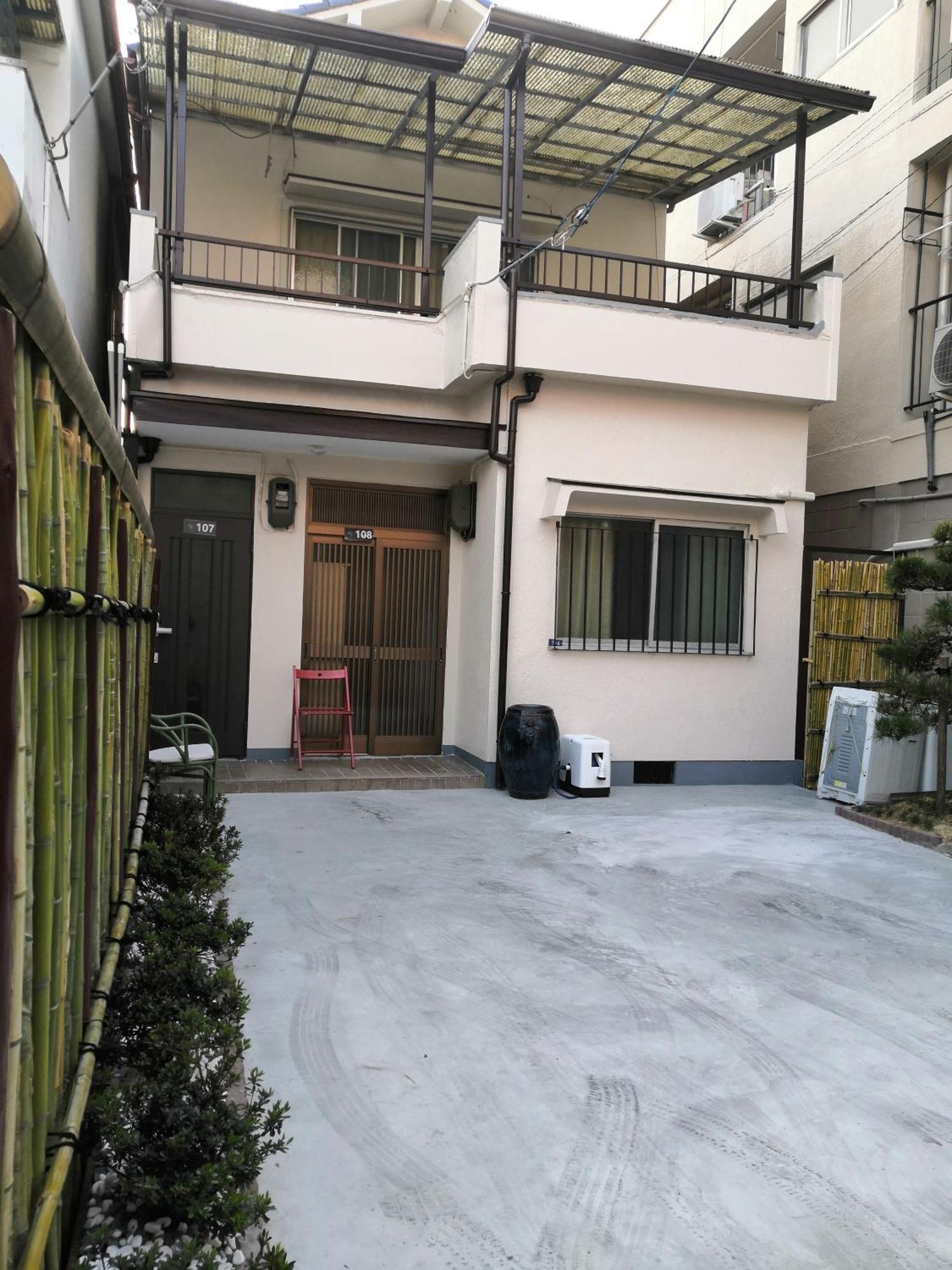 Nippori Nishi-tengachaya Guesthouse西天下茶屋アパートメント